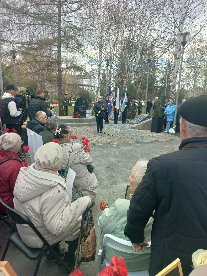 В КУРГАНЕ ПОЧТИЛИ ПАМЯТЬ ЛИКВИДАТОРОВ ЧЕРНОБЫЛЬСКОЙ АВАРИИ